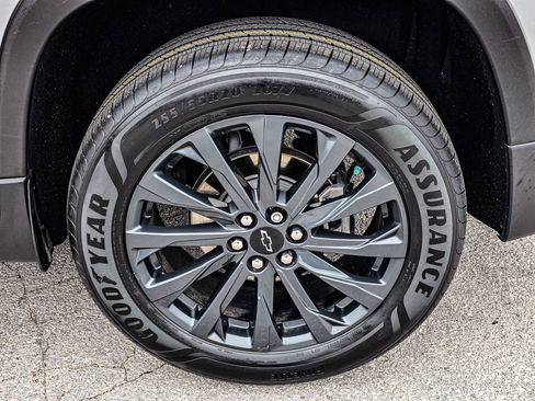 Certified 2023 Chevrolet Traverse RS AWD/4WD image 9