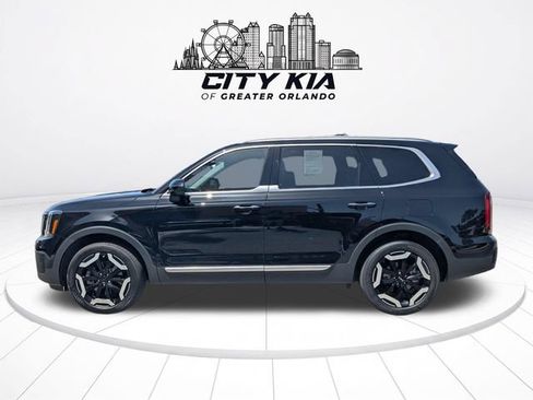 Certified 2024 Kia Telluride S w/ S Sunroof Package FWD image 2