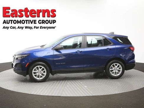Used 2022 Chevrolet Equinox LS AWD/4WD image 59