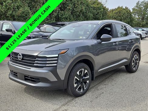 New 2026 Nissan Kicks SV w/ Illumination Package image 3