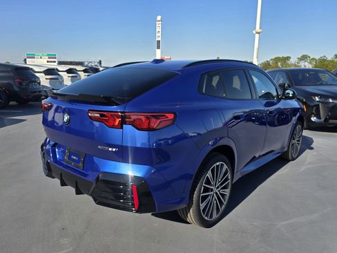 New 2026 BMW X2 xDrive28i w/ Technology Package image 2