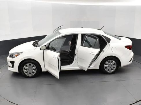 Used 2023 Kia Rio S image 7