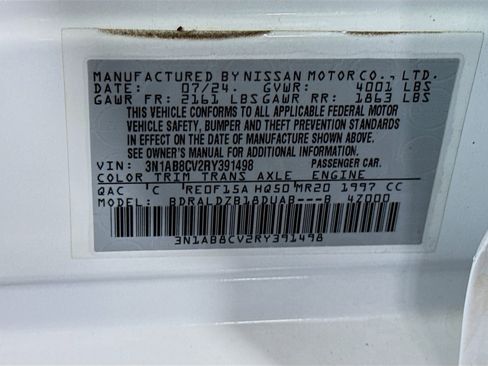 Used 2024 Nissan Sentra SV w/ SV Premium Package image 40