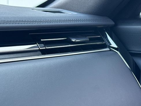 Used 2024 Land Rover Range Rover Sport Dynamic SE image 27