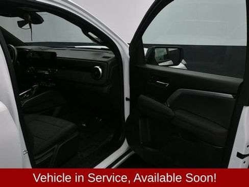 Used 2024 Chevrolet Colorado Z71 w/ Advanced Trailering Package AWD/4WD image 13