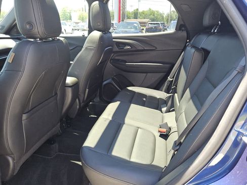 Used 2022 Chevrolet TrailBlazer ACTIV w/ Sun and Liftgate Package AWD/4WD image 4