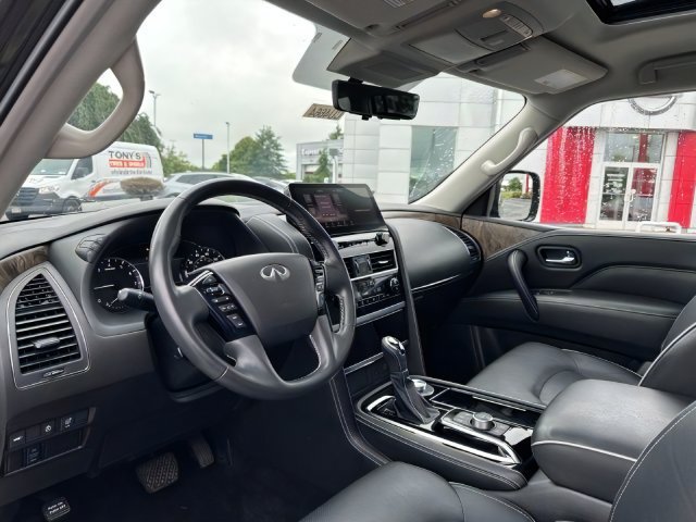 Used 2024 INFINITI QX80 Premium Select w/ Cargo Package AWD/4WD image 16