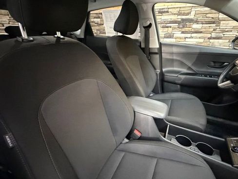 Used 2024 Hyundai Kona SEL w/ Convenience Package AWD/4WD image 15