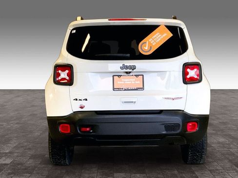 Certified 2023 Jeep Renegade Trailhawk AWD/4WD image 4