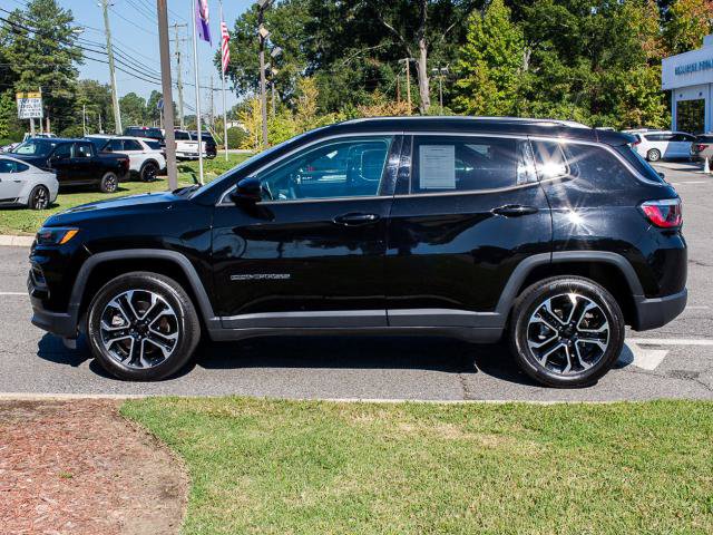 Used 2023 Jeep Compass Limited AWD/4WD image 3