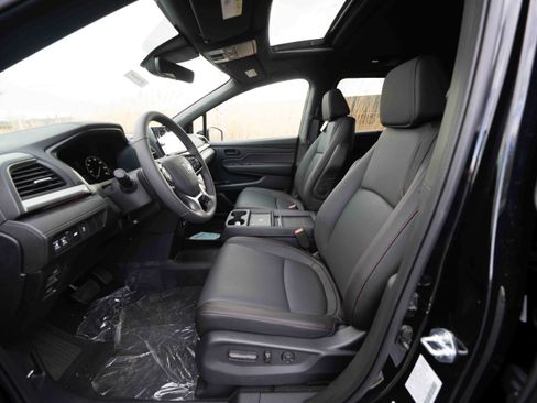 New 2026 Honda Odyssey Sport-L image 9
