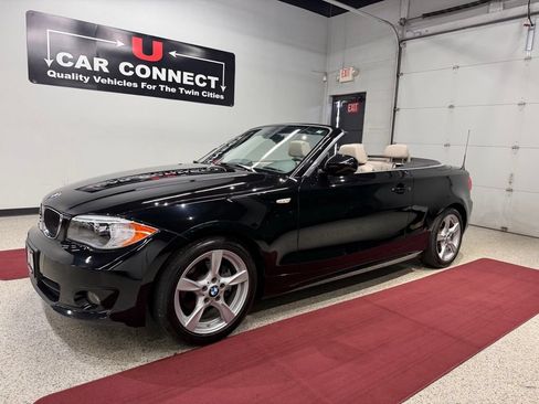 Used 2013 BMW 128i Convertible RWD image 2