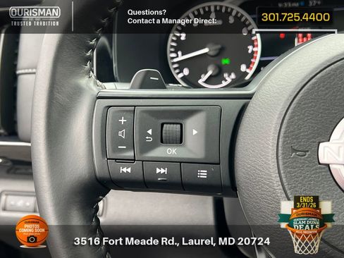 Used 2025 Nissan Pathfinder SV w/ SV Premium Package image 24