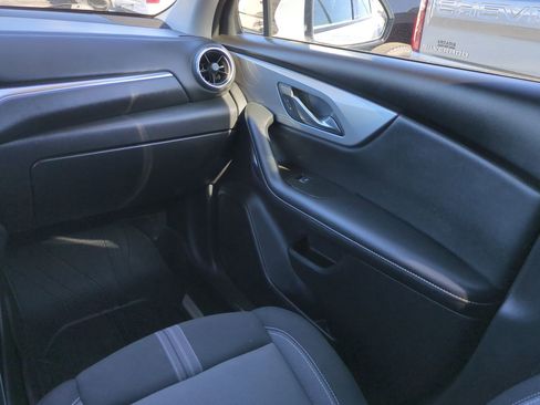 Used 2023 Chevrolet Blazer LT w/ Convenience Package image 17