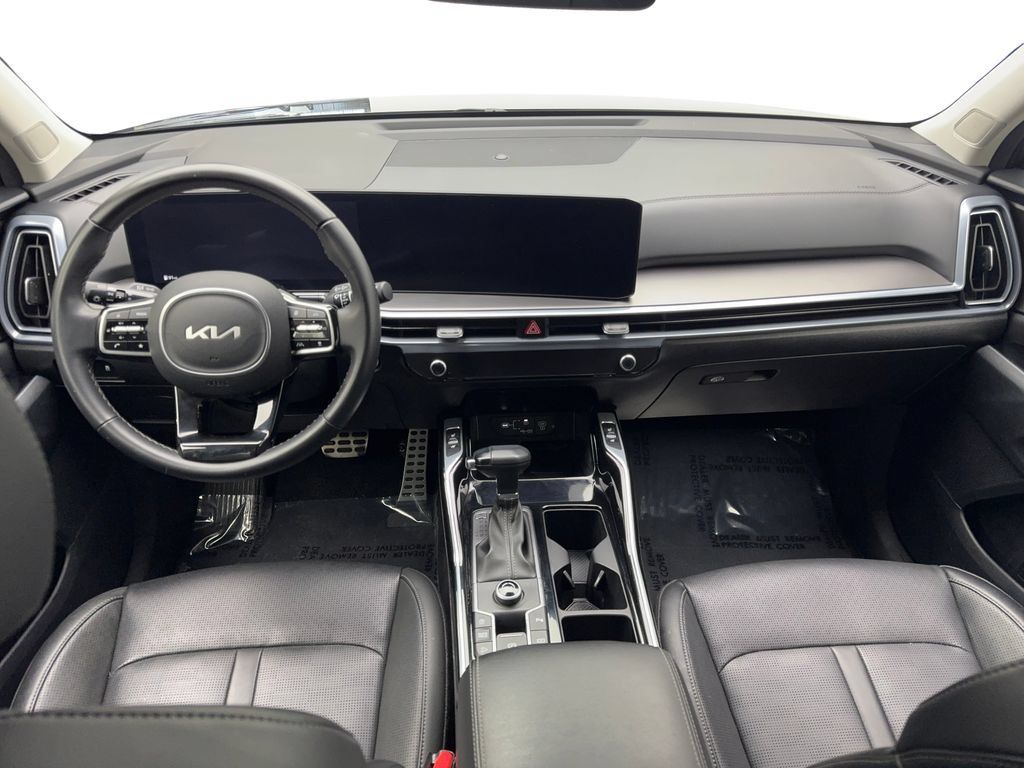 Used 2024 Kia Sorento SX FWD image 56