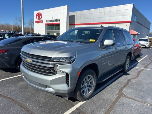 Used 2024 Chevrolet Tahoe LT image 12