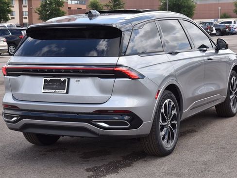 New 2026 Lincoln Nautilus Reserve AWD/4WD image 7