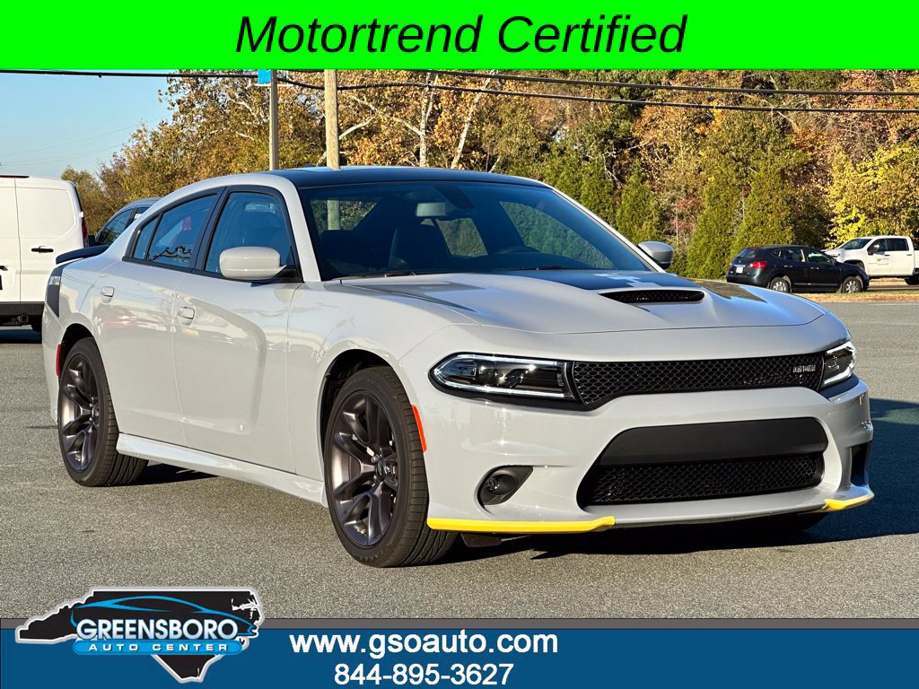 Used 2022 Dodge Charger R/T w/ Daytona Edition Group RWD image 2
