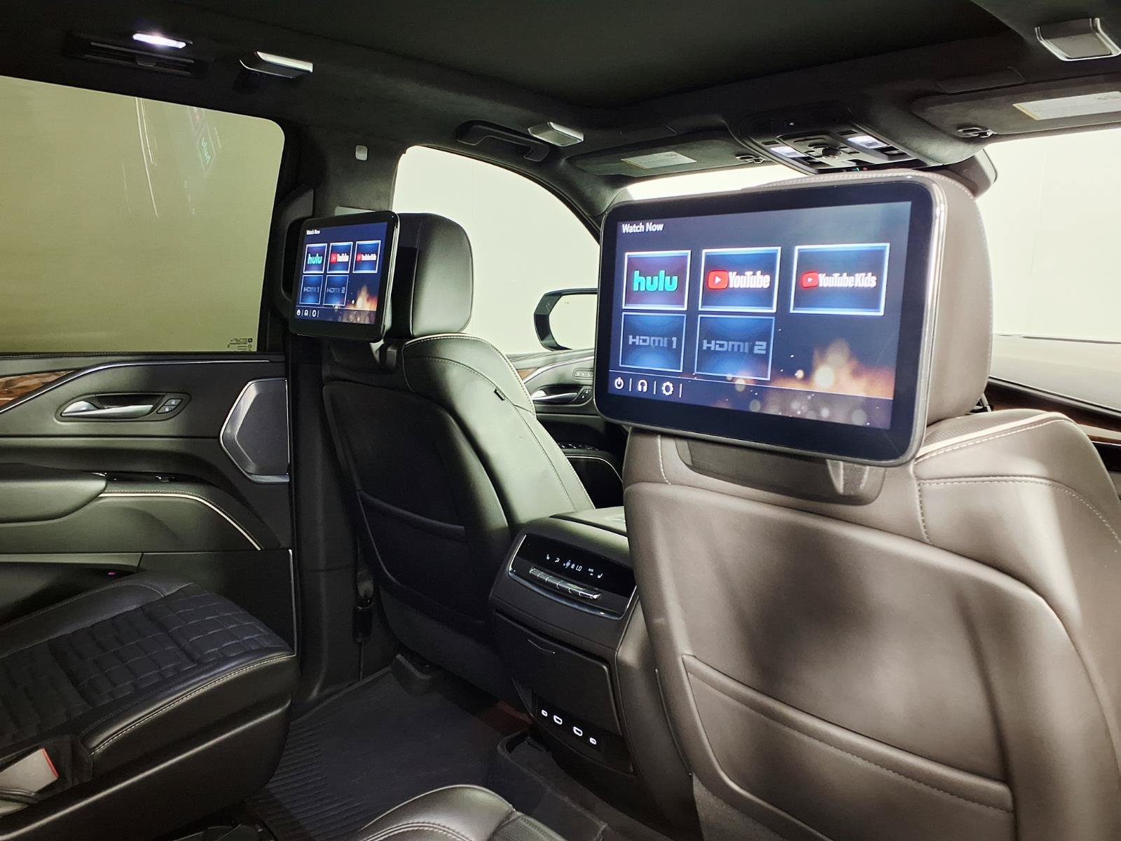 Certified 2023 Cadillac Escalade ESV Sport Platinum w/ LPO, ONYX Package AWD/4WD image 12