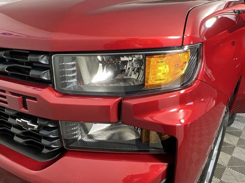 Certified 2022 Chevrolet Silverado 1500 Custom w/ LPO, Dark Essentials Package AWD/4WD image 33
