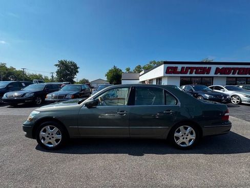 Used 2004 Lexus LS 430 RWD image 8