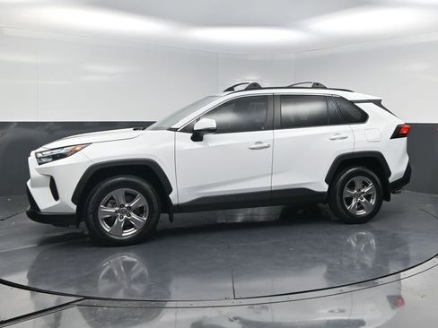 Used 2023 Toyota RAV4 XLE image 3