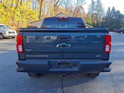 Used 2017 Chevrolet Silverado 1500 LTZ Z71 image 7