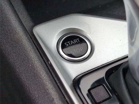 Used 2025 Nissan Altima 2.5 SV FWD image 26