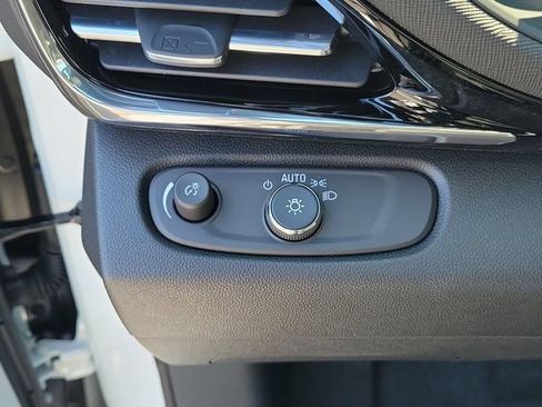 New 2026 Buick Envista Sport Touring w/ Convenience I Package FWD image 21