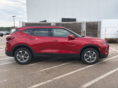 Used 2024 Chevrolet Blazer LT w/ Convenience Package AWD/4WD image 7