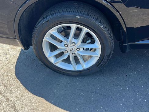 Used 2025 Dodge Durango GT AWD/4WD image 33