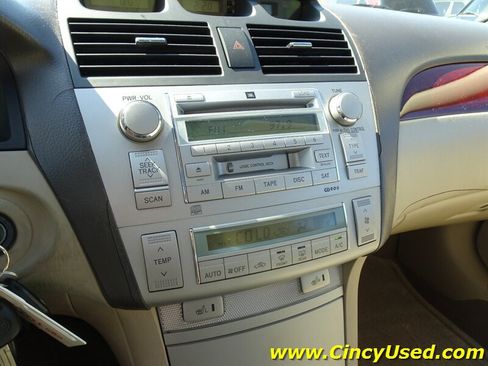 Used 2004 Toyota Solara SLE FWD image 17