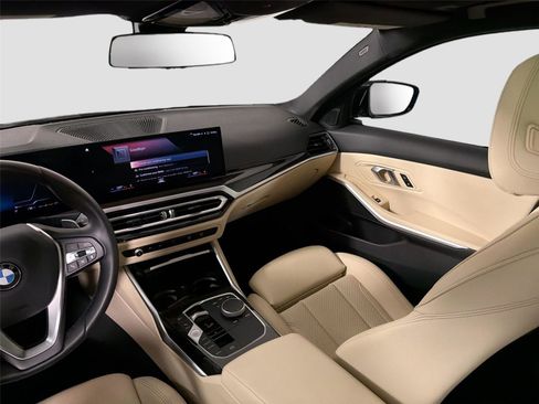 Certified 2024 BMW 330i Sedan w/ Convenience Package RWD image 23