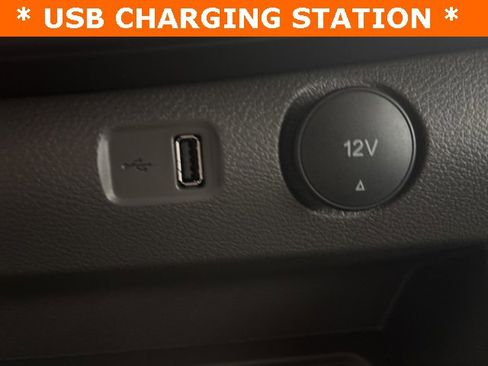 New 2025 Ford Transit 250 148 Medium Roof Extended AWD image 12