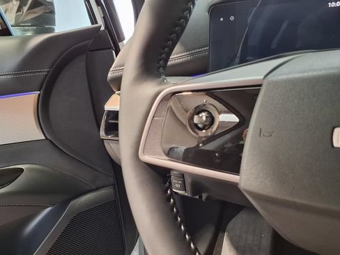 Used 2025 Nissan Murano SL w/ Cargo Package AWD/4WD image 8