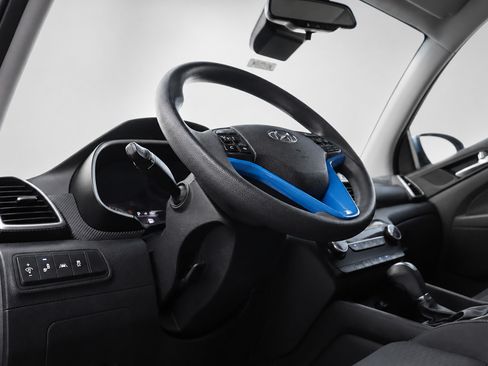 Used 2021 Hyundai Tucson Value FWD image 27