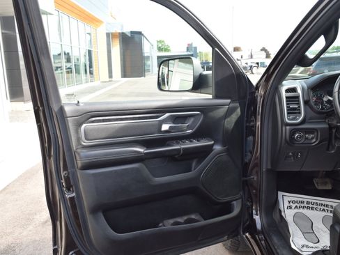 Used 2019 RAM 1500 Big Horn AWD/4WD image 12