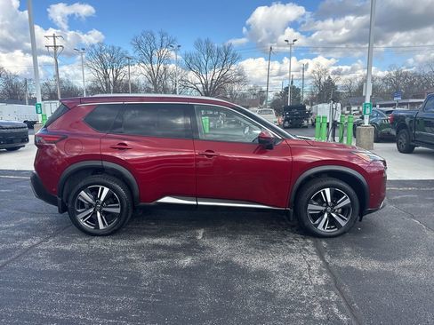 Used 2021 Nissan Rogue Platinum AWD/4WD image 6