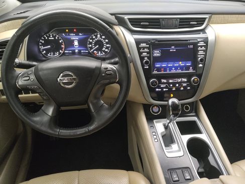 Used 2019 Nissan Murano SV w/ Premium Package FWD image 22