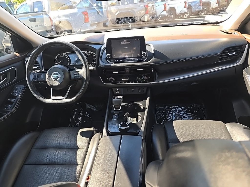 Used 2021 Nissan Rogue SV w/ Premium Package AWD/4WD image 16