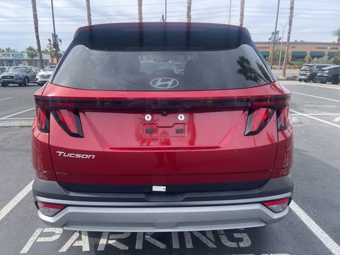 Used 2025 Hyundai Tucson SEL FWD image 5