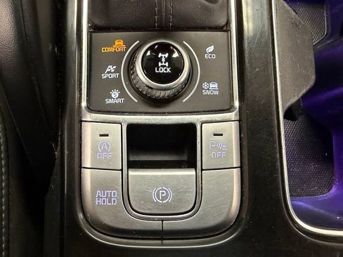 Used 2020 Kia Telluride S AWD/4WD image 32