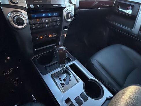 Used 2022 Toyota 4Runner Limited image 14