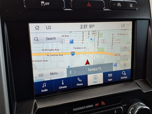 Used 2020 Ford F150 Lariat RWD image 31