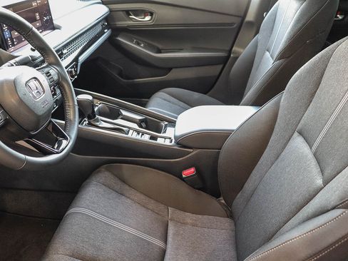 Used 2025 Honda Accord Sport image 22