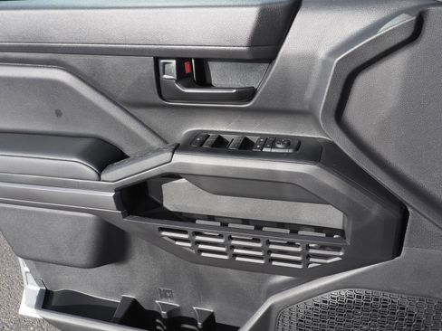 New 2025 Toyota Tacoma SR5 image 12