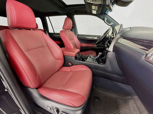 Used 2023 Lexus GX 460 Premium image 30