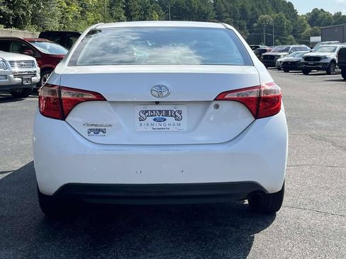 Used 2017 Toyota Corolla L FWD image 5