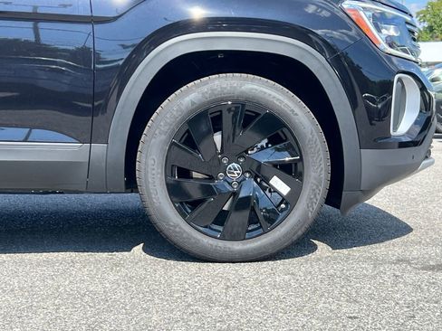 New 2026 Volkswagen Atlas SE image 6