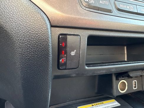 Used 2021 Honda Pilot Special Edition image 6